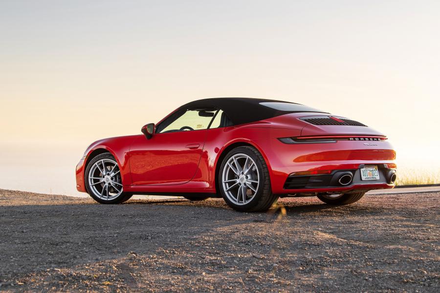  Porsche 911 Carrera Cabriolet (992) 2019 года  (NA) (фото 5 из 40)
